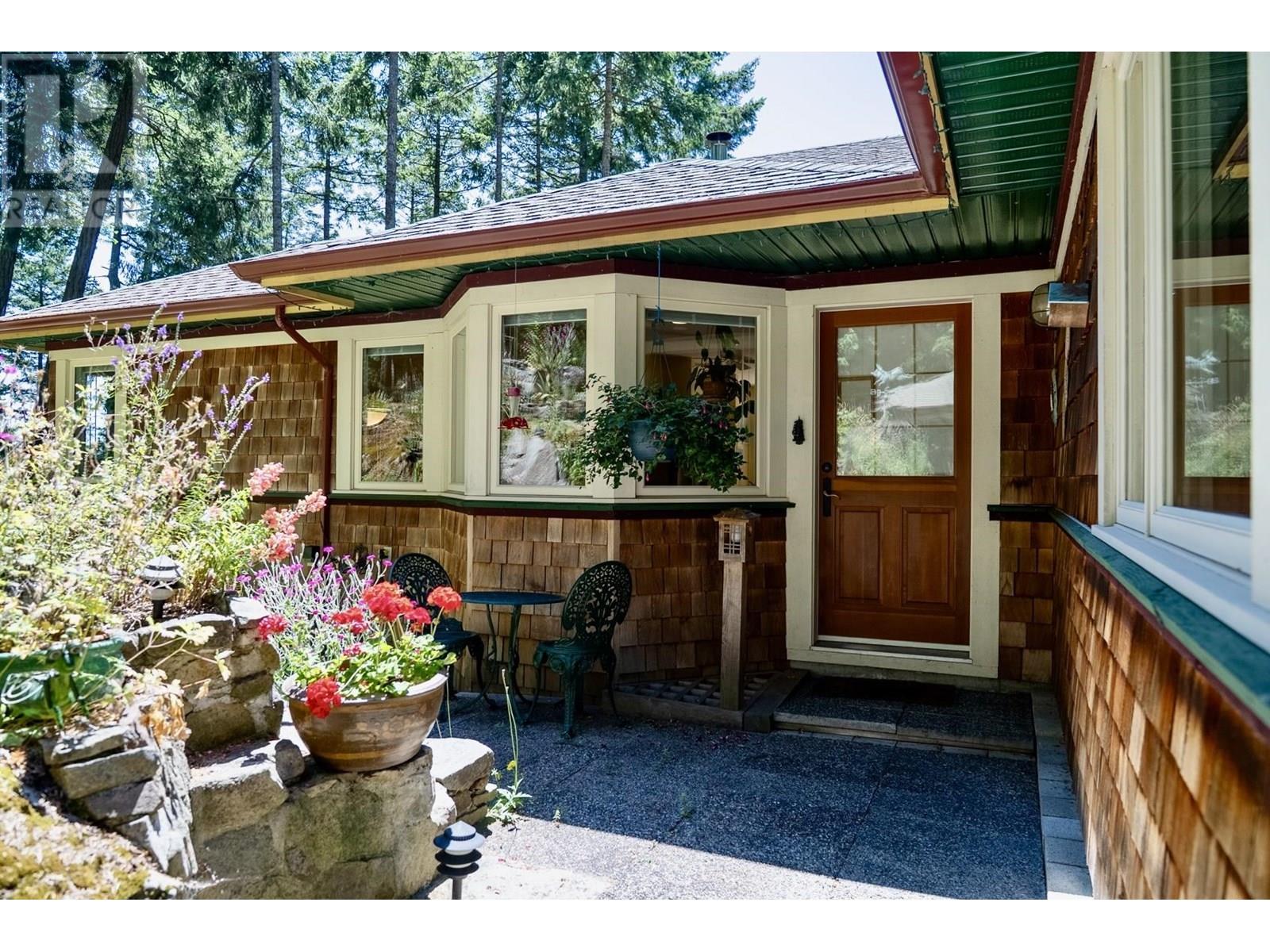 Property at 2622 LIGHTHOUSE LANE image 3