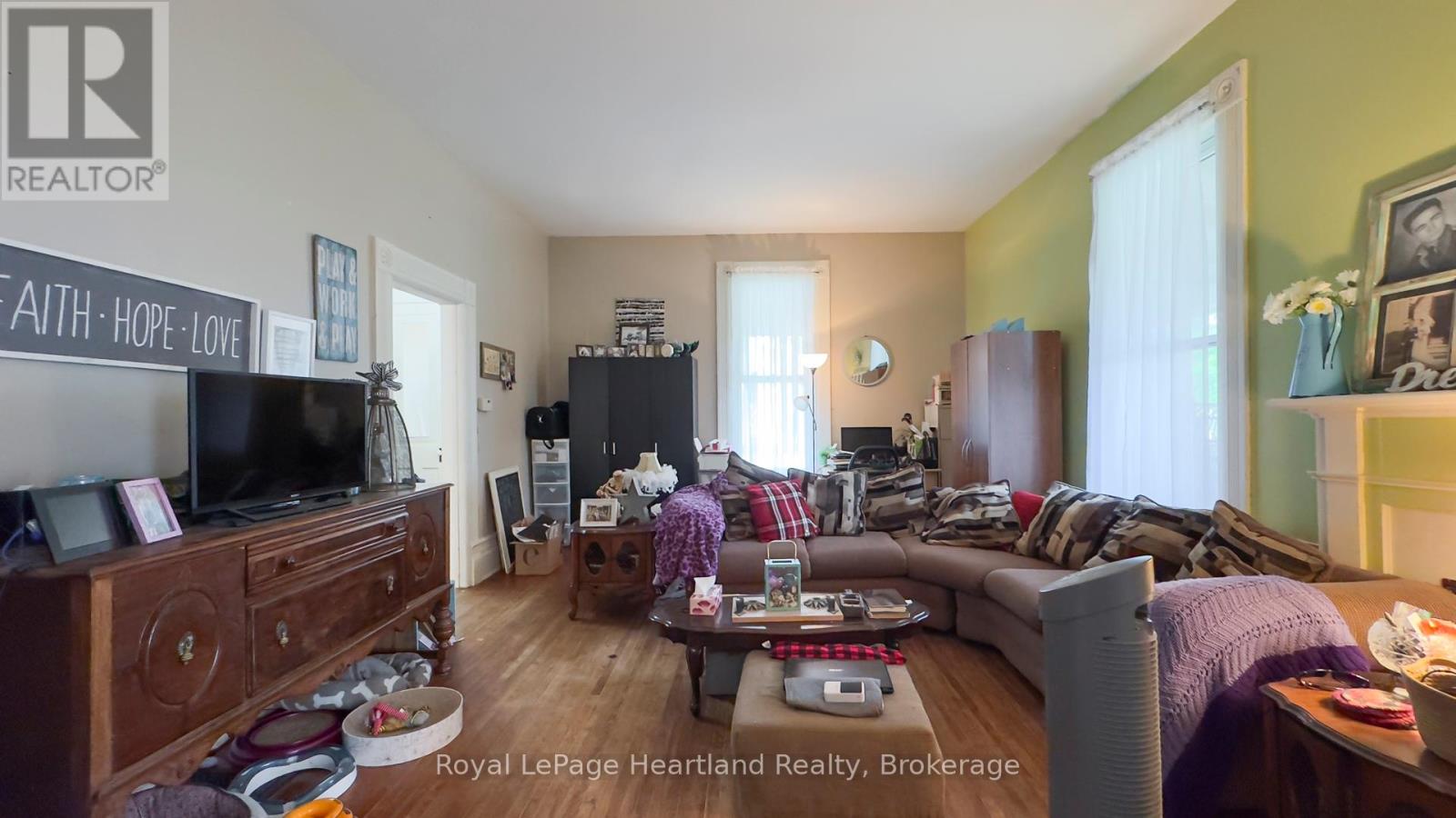 190 Albert Street, Central Huron, Ontario  N0M 1L0 - Photo 13 - X12258094