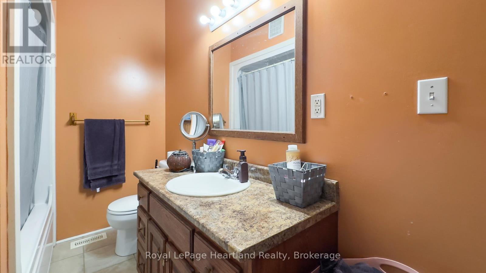190 Albert Street, Central Huron, Ontario  N0M 1L0 - Photo 25 - X12258094