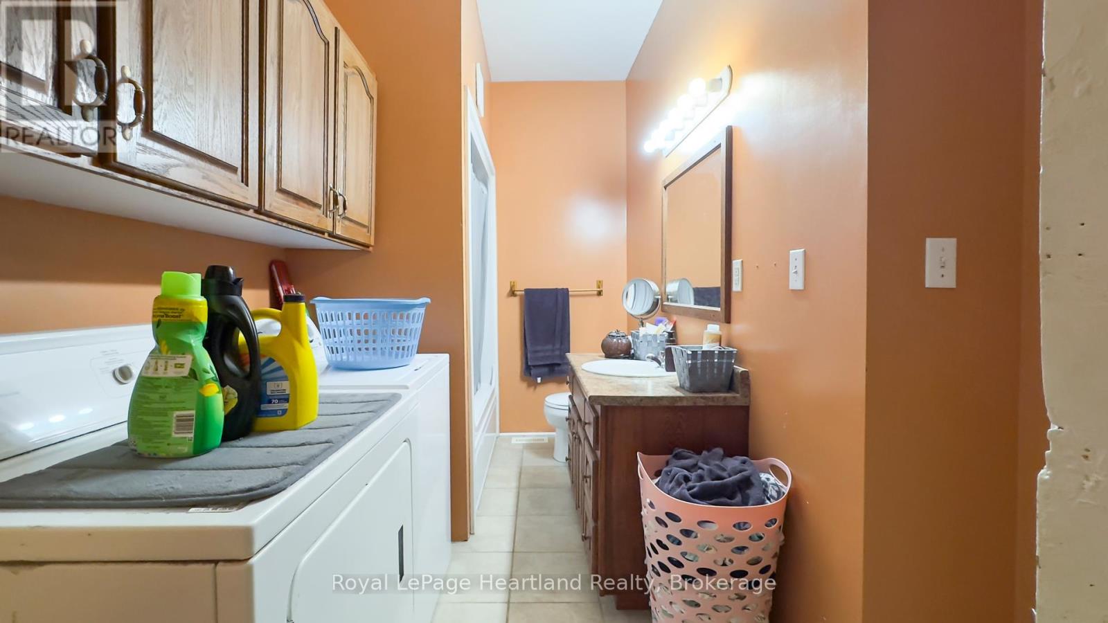 190 Albert Street, Central Huron, Ontario  N0M 1L0 - Photo 26 - X12258094