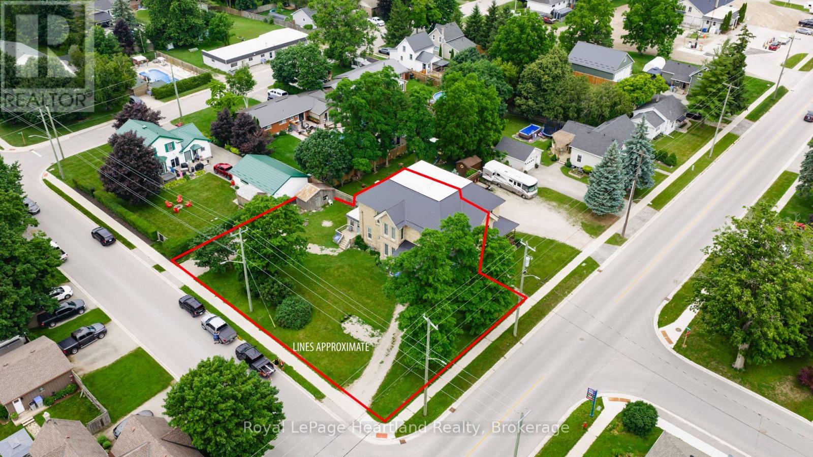 190 Albert Street, Central Huron, Ontario  N0M 1L0 - Photo 42 - X12258094