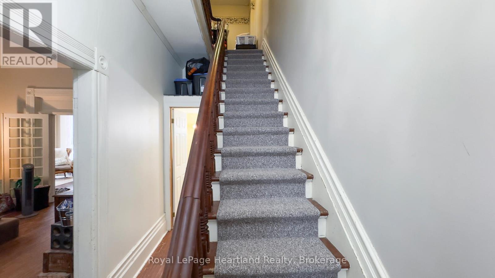 190 Albert Street, Central Huron, Ontario  N0M 1L0 - Photo 6 - X12258094