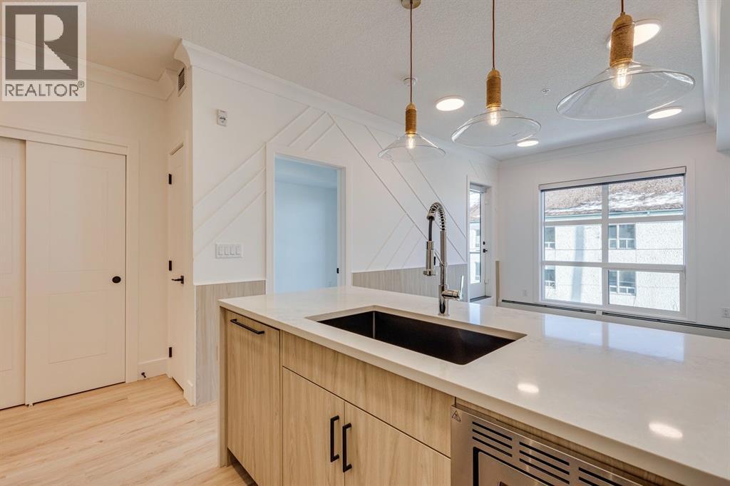 Property at 214, 370 Dieppe Drive SW image 1