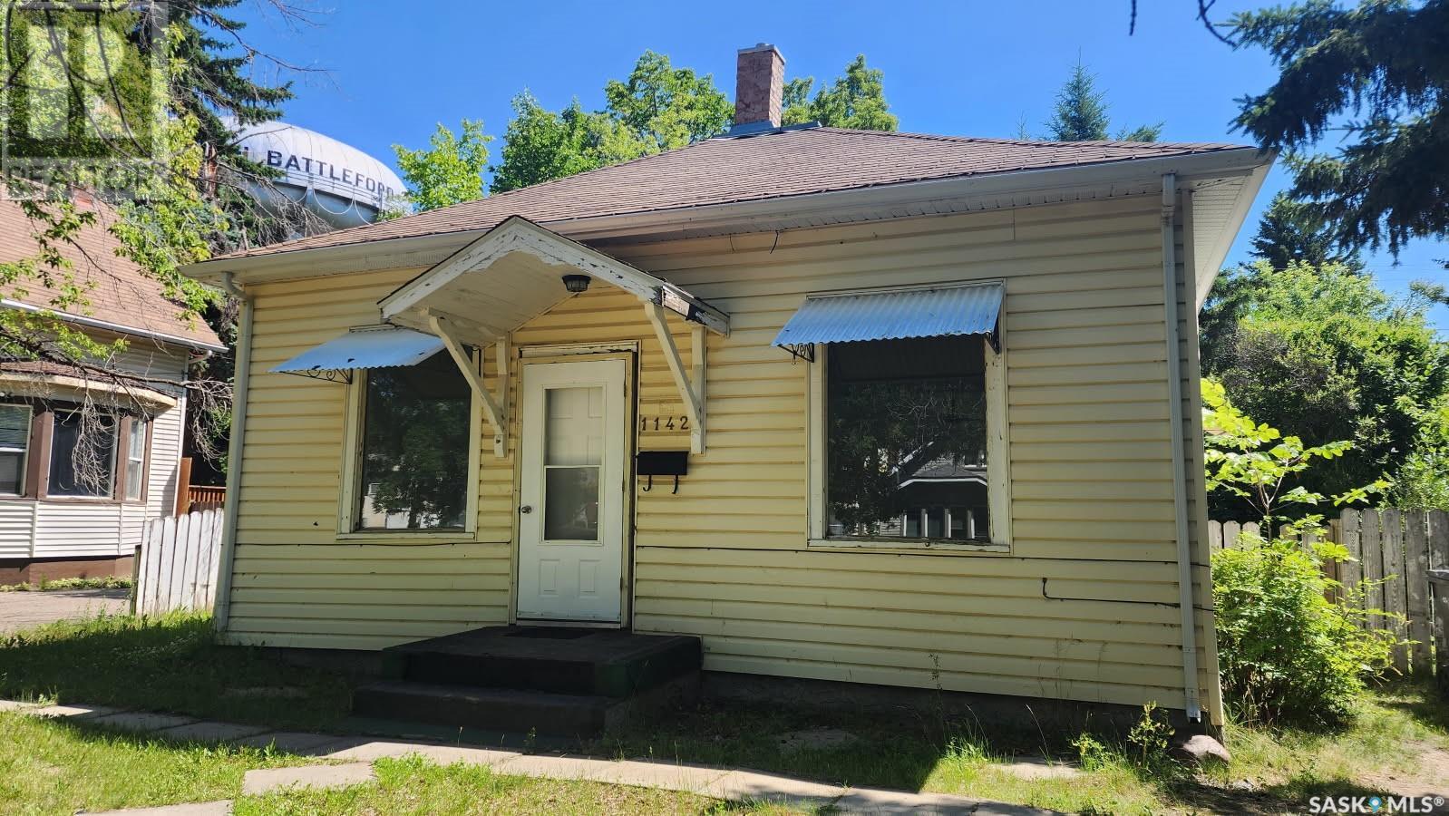 1142 104th STREET, north battleford, Saskatchewan