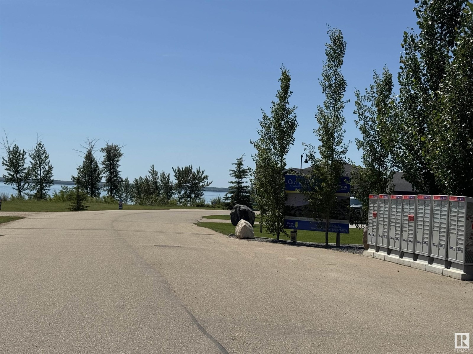 333 Lakeview Av, Rural Camrose County, Alberta  T0B 0H3 - Photo 3 - E4445423