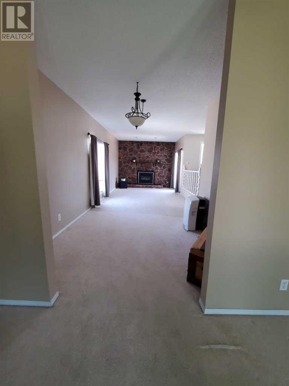 Property at 1421 53 Street image 5