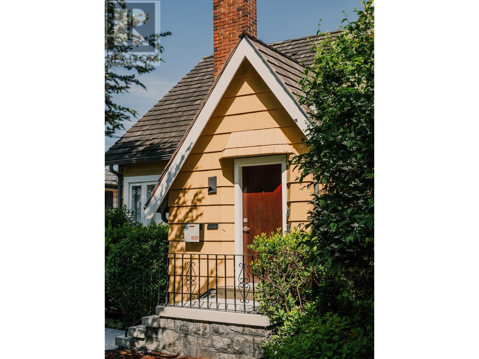 Property at 1833 EDINBURGH STREET image 2