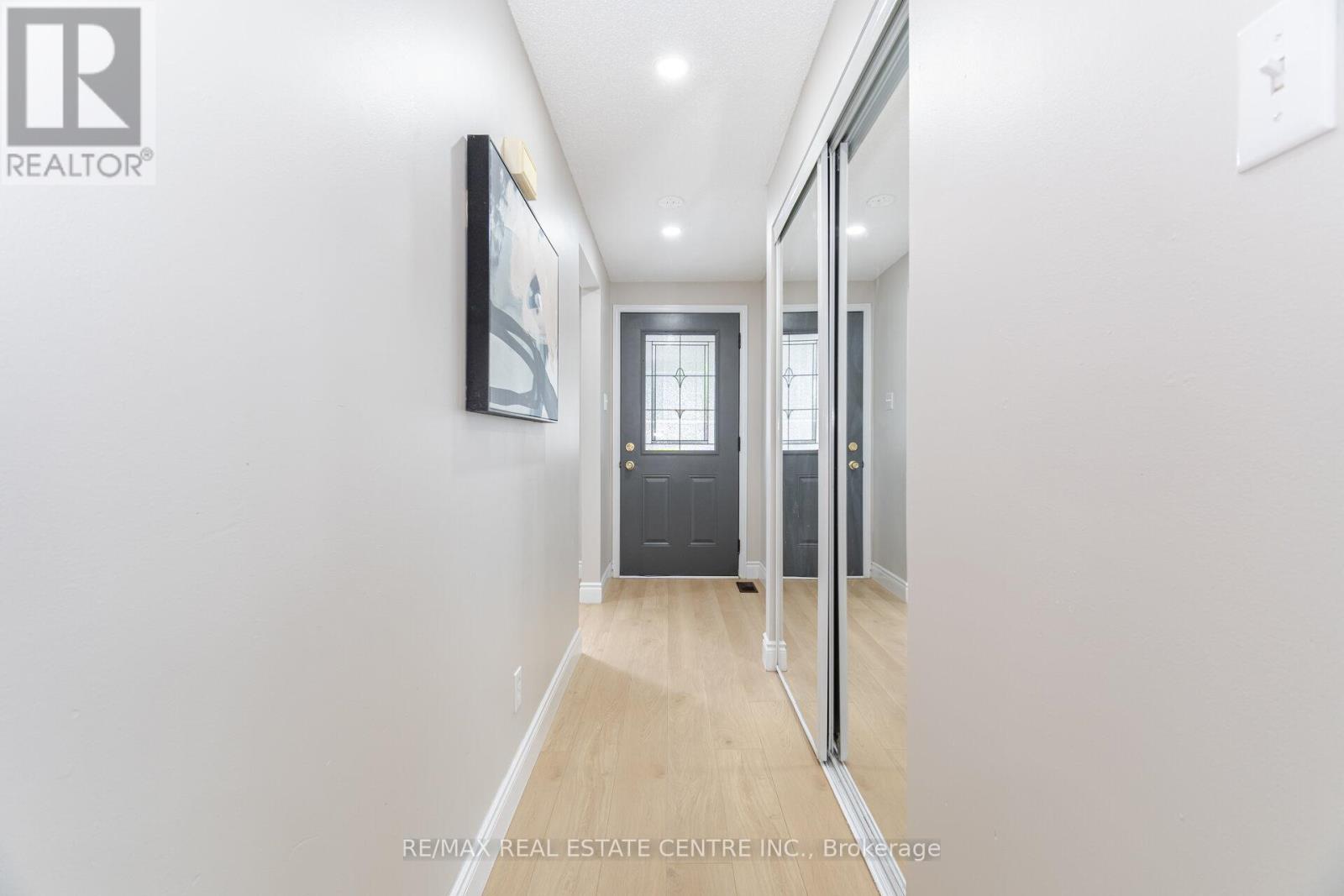 Property at 635A RUMMELHARDT DRIVE image 3