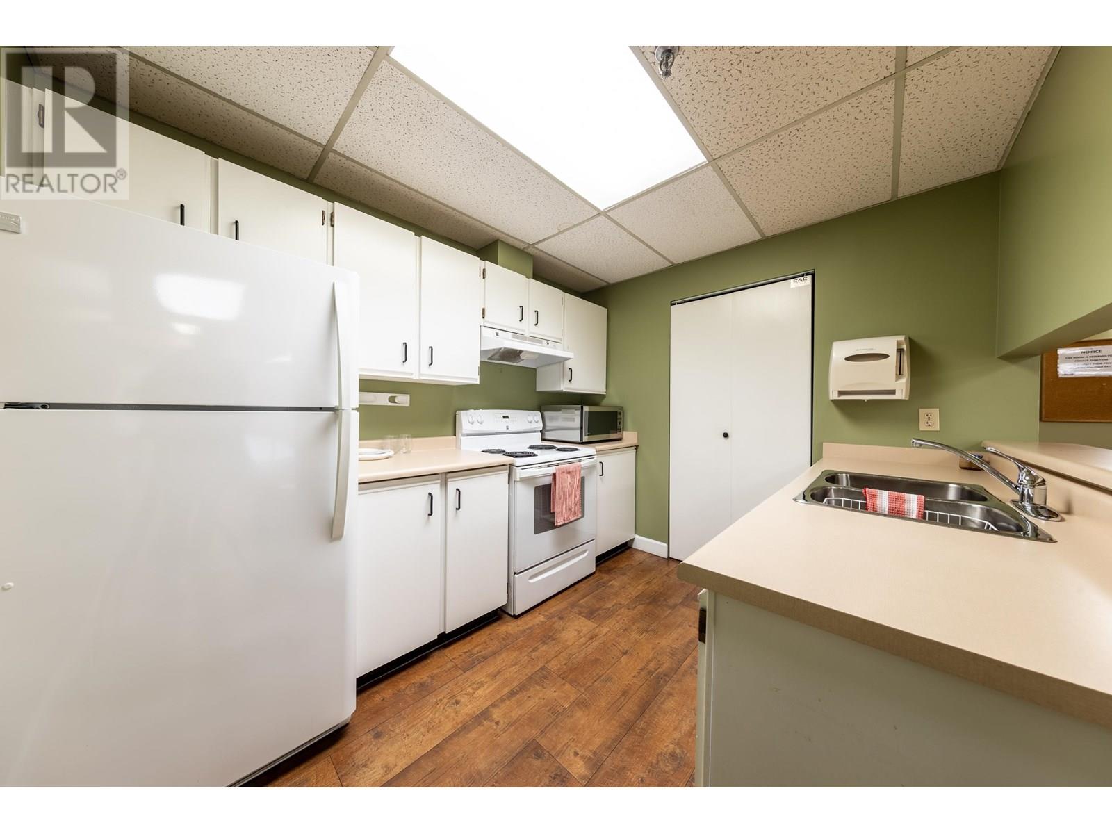 108 1190 Pacific Street, Coquitlam, British Columbia  V3B 6Z2 - Photo 4 - R3022041