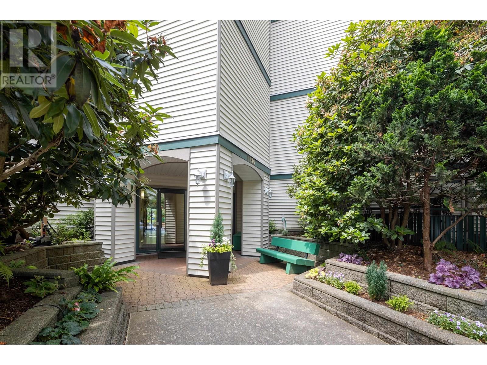 108 1190 Pacific Street, Coquitlam, British Columbia  V3B 6Z2 - Photo 3 - R3022041
