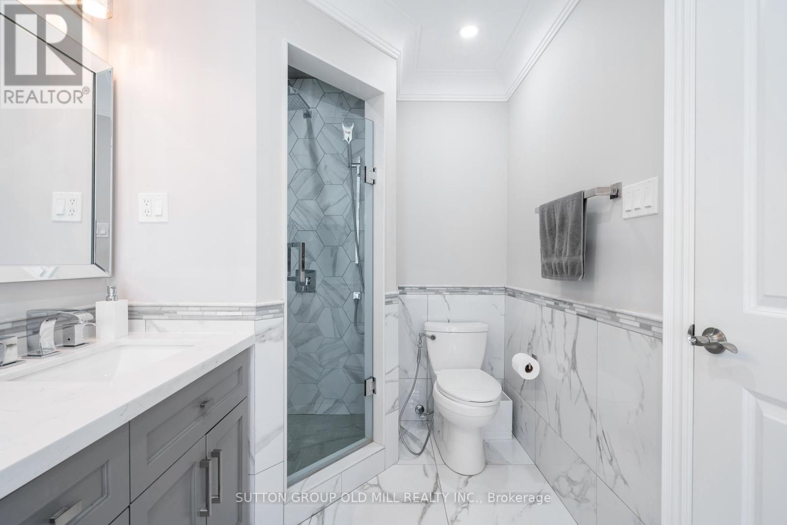 70 South Woodrow Boulevard, Toronto, Ontario  M1N 3L6 - Photo 27 - E12258164