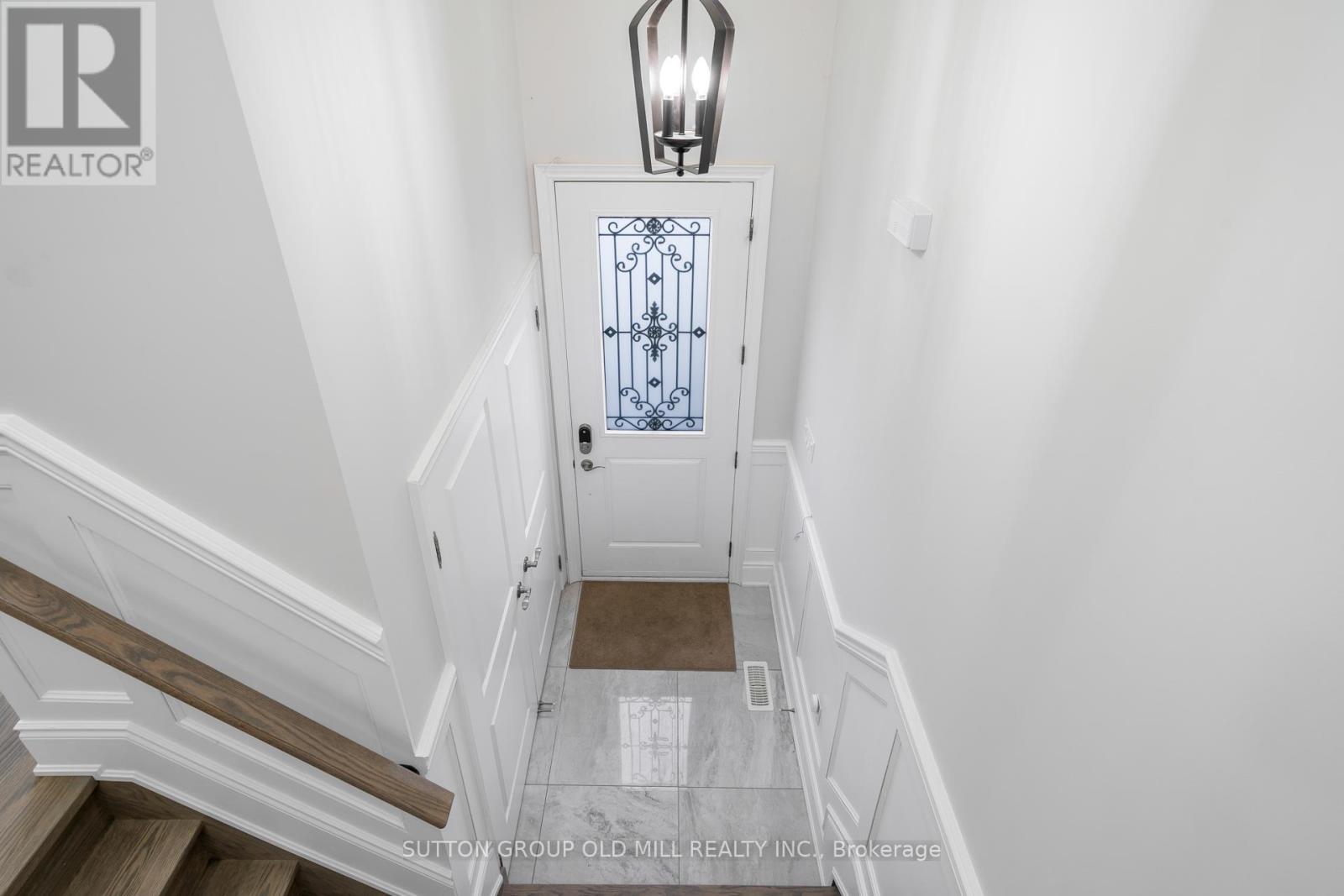 70 South Woodrow Boulevard, Toronto, Ontario  M1N 3L6 - Photo 5 - E12258164