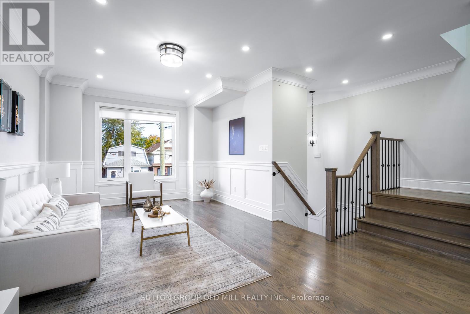 70 South Woodrow Boulevard, Toronto, Ontario  M1N 3L6 - Photo 6 - E12258164