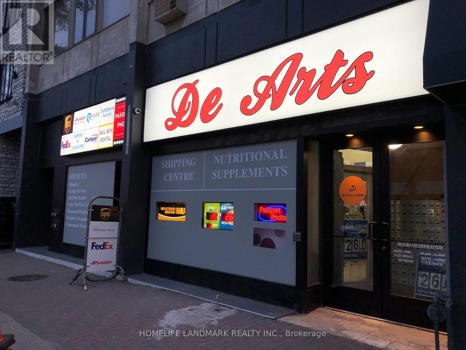 Property at 101 - 300 COXWELL AVENUE image 2