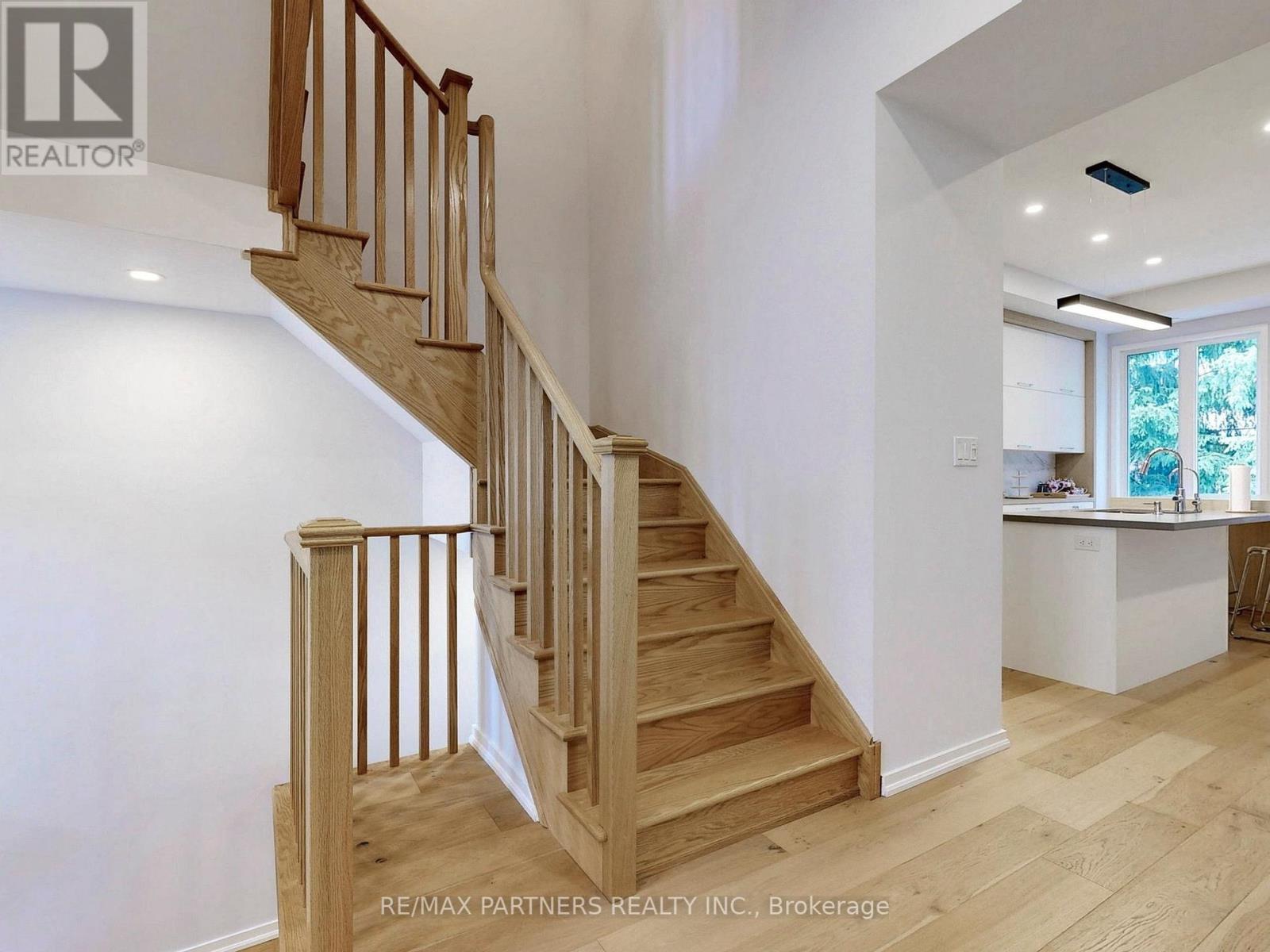 Property at 70 PANTHEON LANE image 5