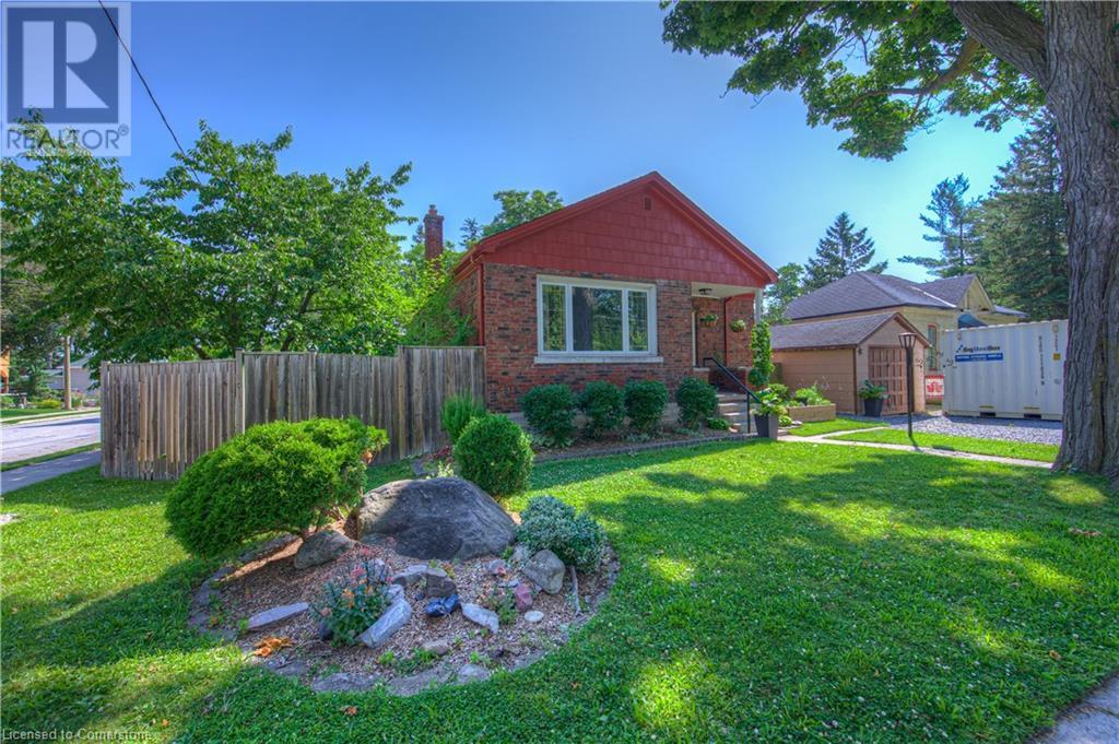 Property at 14 MYRTLE Avenue image 3