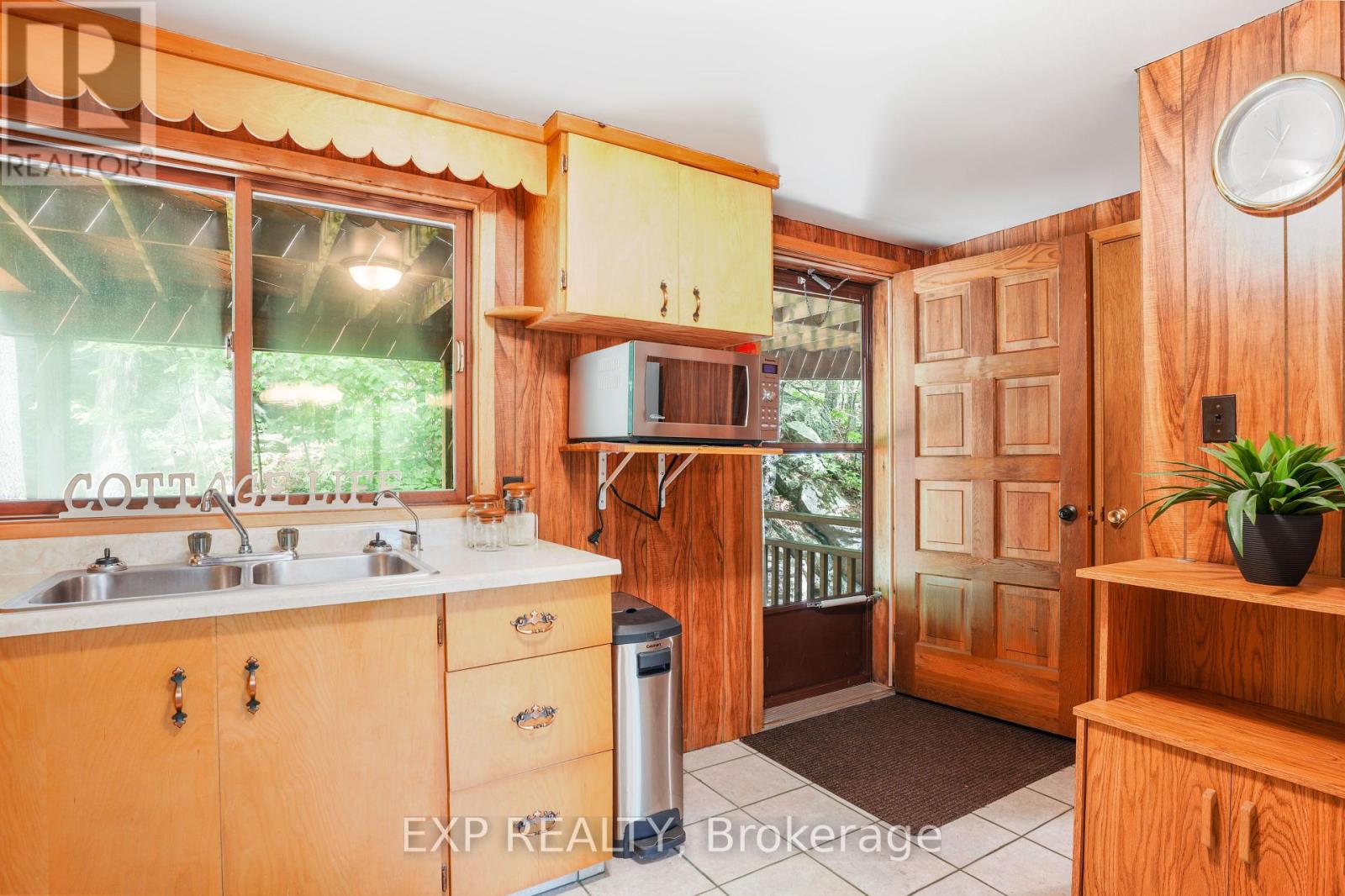 71 Quail Lane, North Kawartha, Ontario  K0L 1A0 - Photo 6 - X12258120