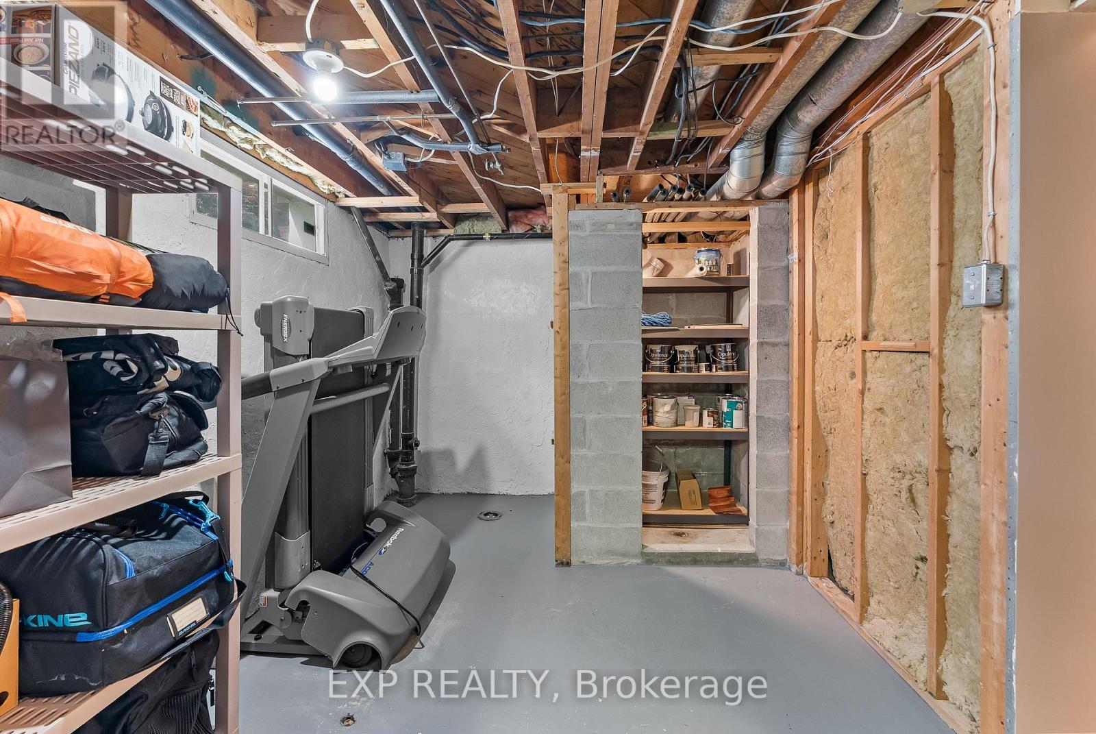 5743 Lowell Avenue, Niagara Falls, Ontario  L2G 4E4 - Photo 29 - X12258198