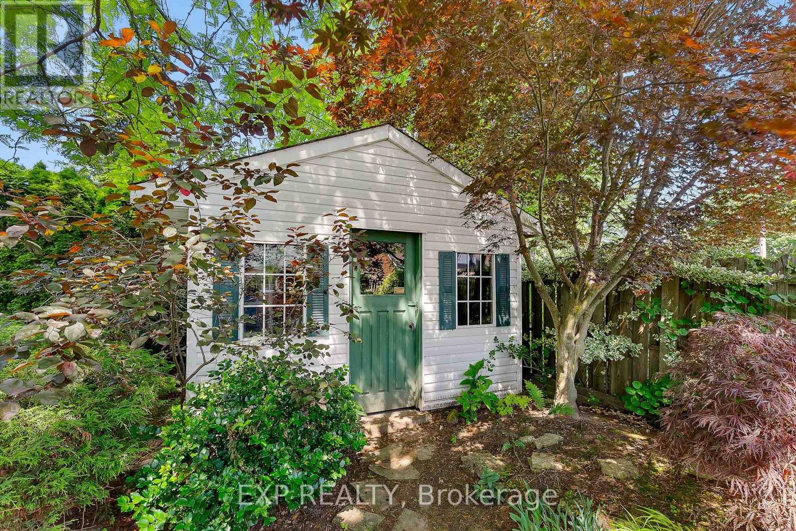 5743 Lowell Avenue, Niagara Falls, Ontario  L2G 4E4 - Photo 42 - X12258198