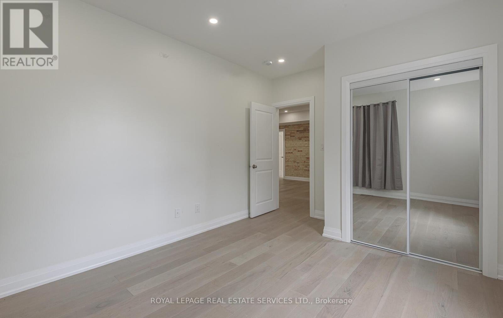 631 Lawrence Street, Cambridge, Ontario  N3H 2M8 - Photo 12 - X12258214