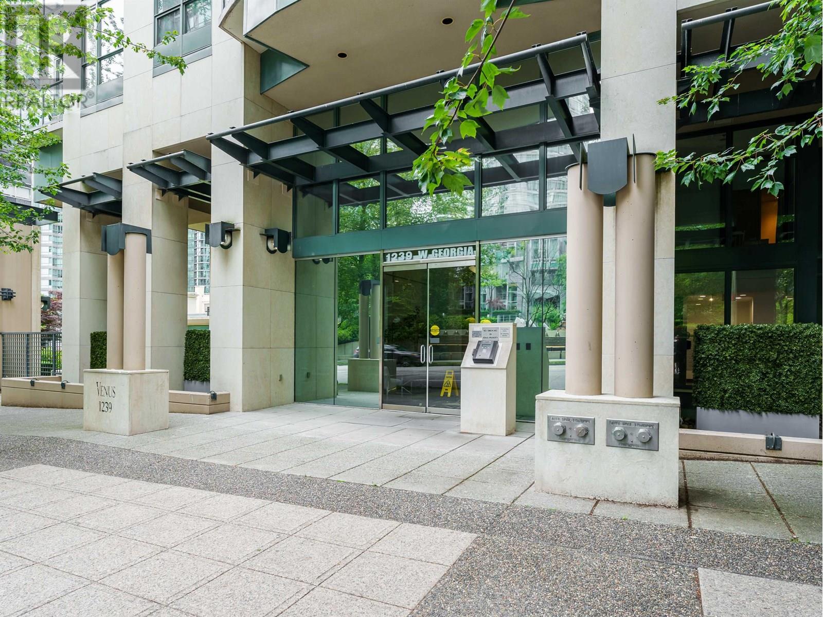 2304 1239 W GEORGIA STREET, Vancouver, British Columbia