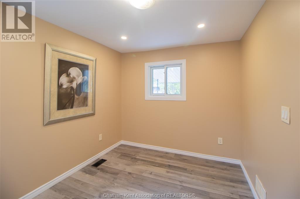 23 Siskind Court, Chatham, Ontario  N7L 4Z9 - Photo 9 - 25016581