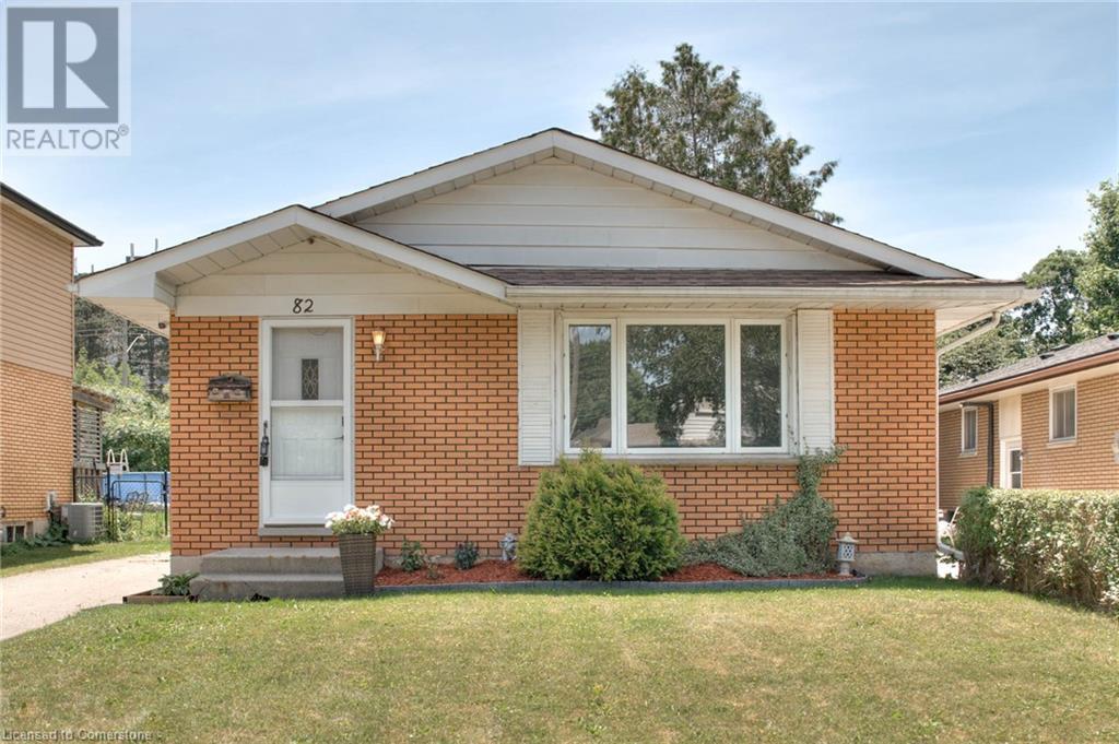 Property at 82 ARROWHEAD Crescent image 1