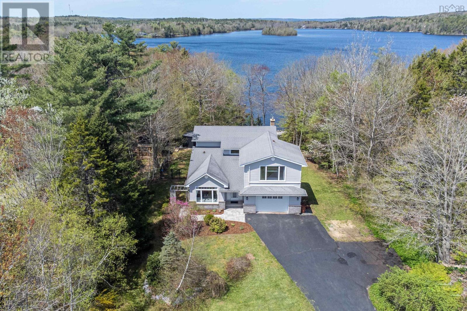 Property at 32 Winley Drive image 1