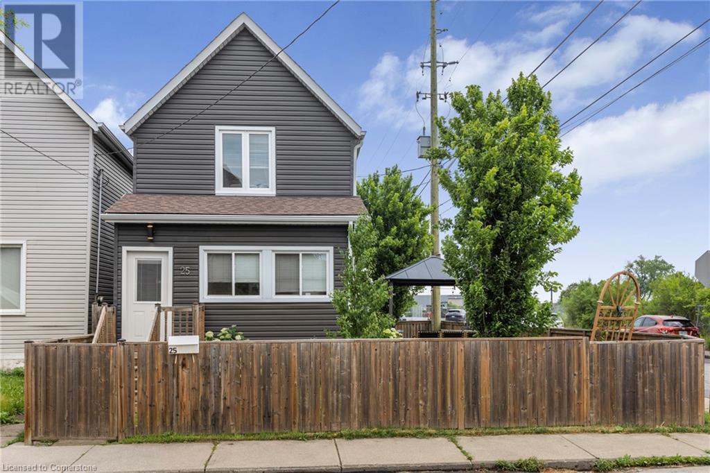 Property at 25 LAND Street image 1