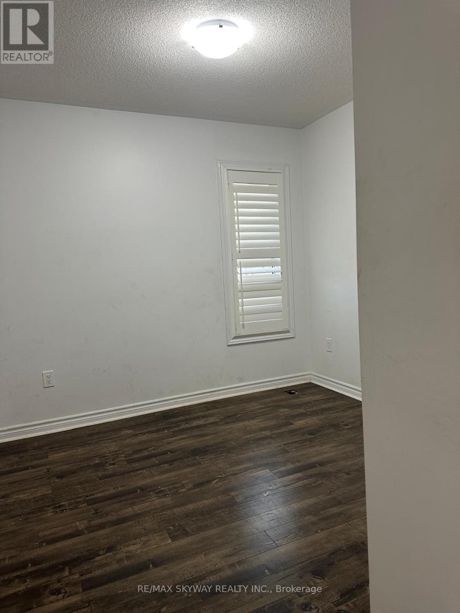 179 - 200 Veterans Drive, Brampton, Ontario  L7A 4S6 - Photo 10 - W12163153
