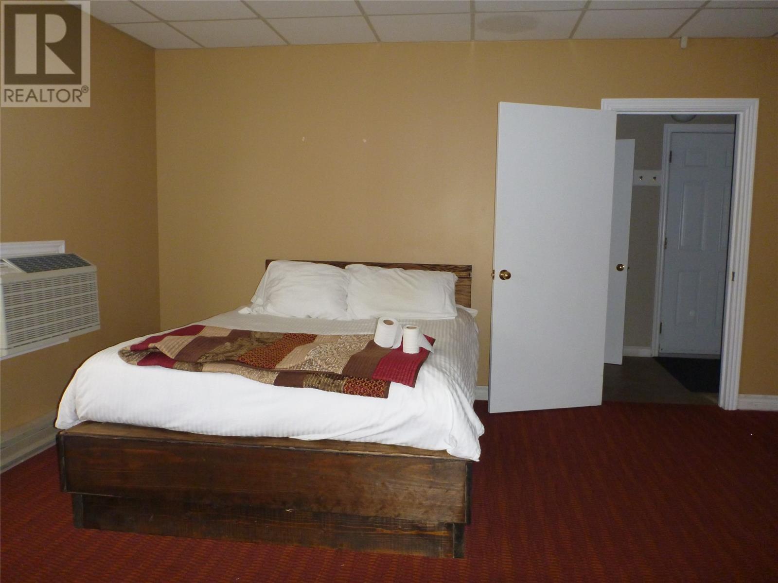 262 Memorial Drive, Clarenville, Newfoundland & Labrador  A5A 1N9 - Photo 17 - 1287283