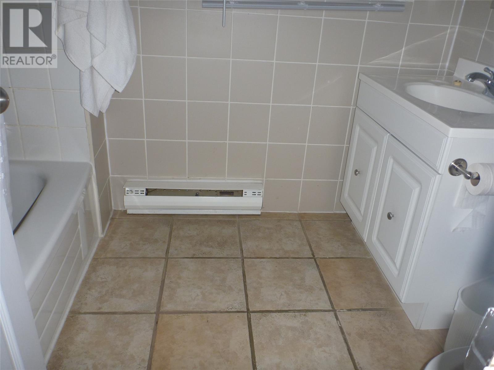 262 Memorial Drive, Clarenville, Newfoundland & Labrador  A5A 1N9 - Photo 26 - 1287283