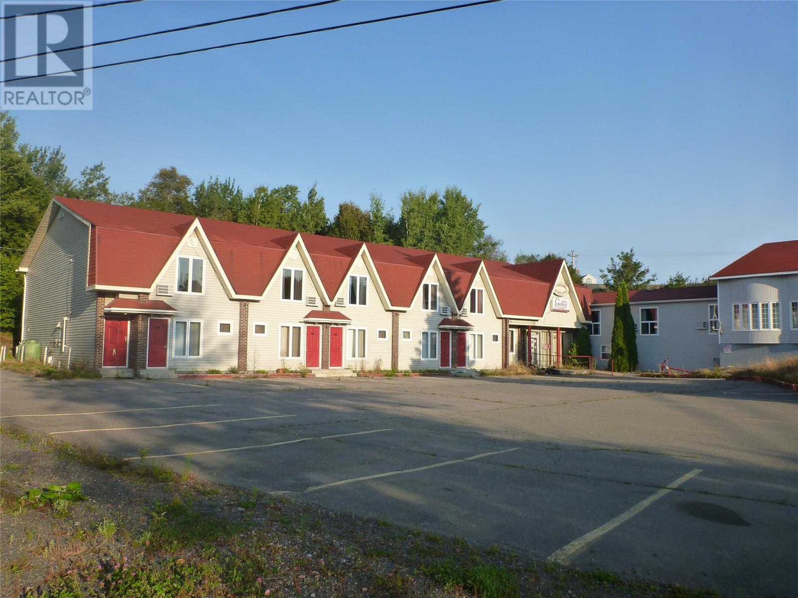 262 Memorial Drive, Clarenville, Newfoundland & Labrador  A5A 1N9 - Photo 3 - 1287283