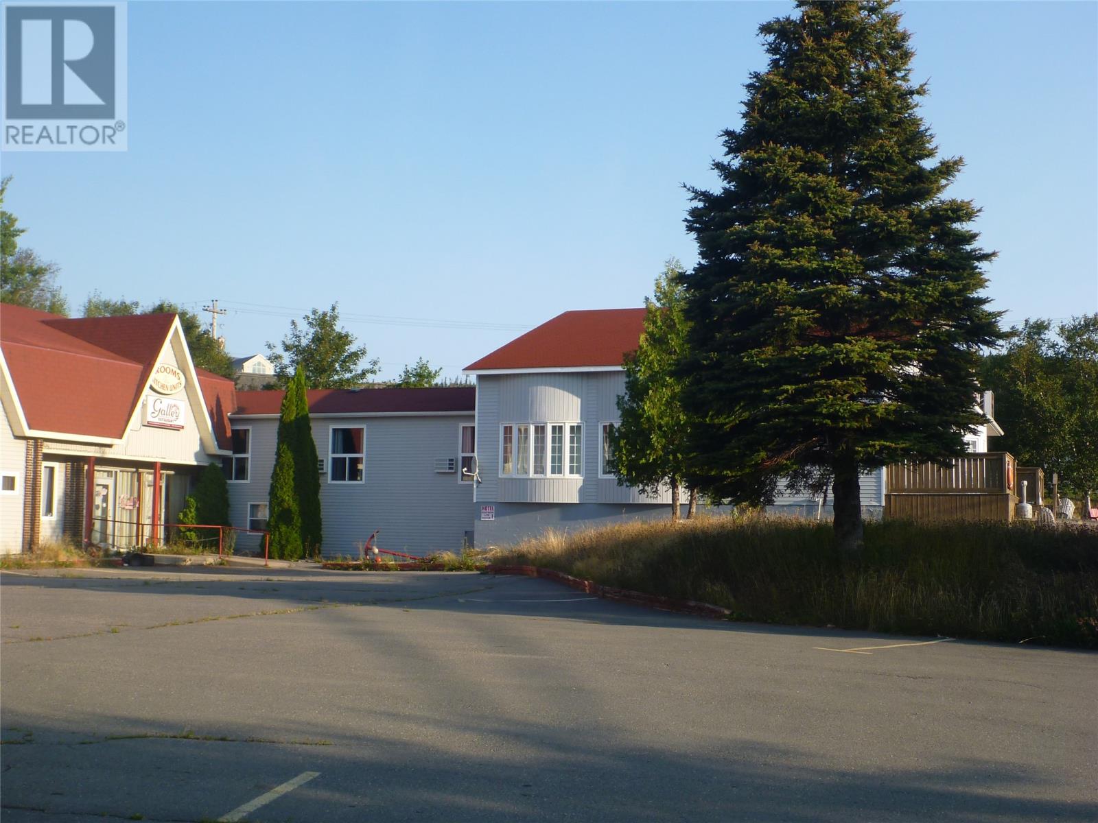 262 Memorial Drive, Clarenville, Newfoundland & Labrador  A5A 1N9 - Photo 4 - 1287283