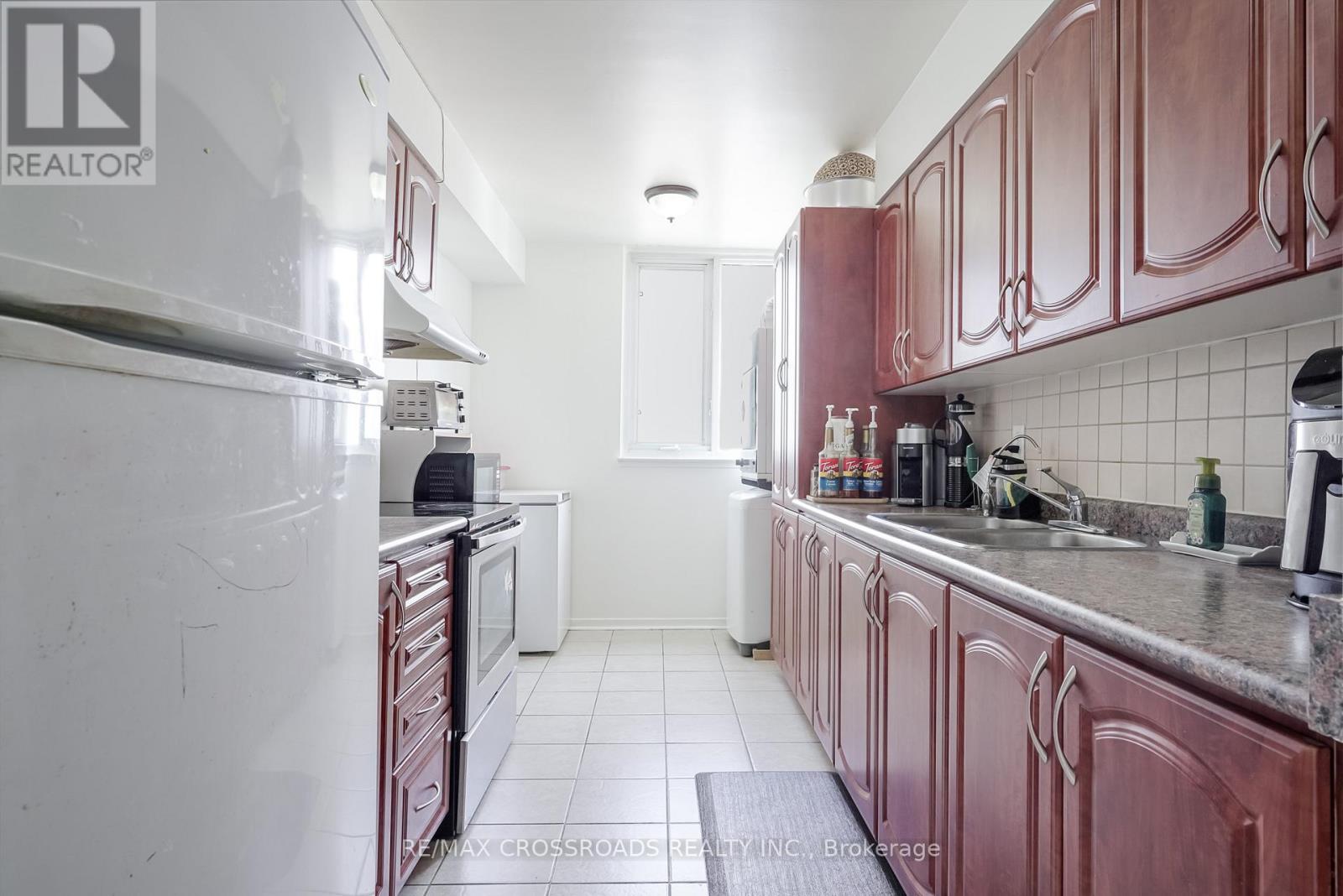 1204 - 15 Sewells Road, Toronto, Ontario  M1B 3V7 - Photo 16 - E12258284