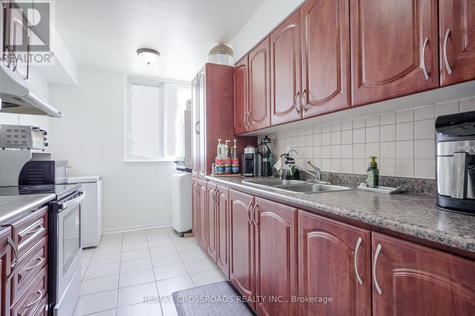 1204 - 15 Sewells Road, Toronto, Ontario  M1B 3V7 - Photo 17 - E12258284