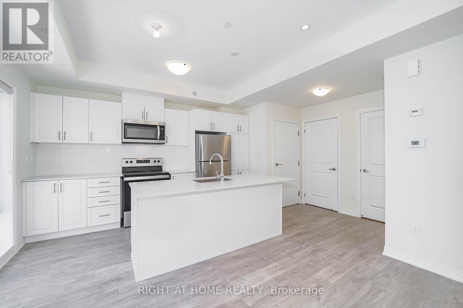 Property at 4 - 145 TAPSCOTT ROAD image 5