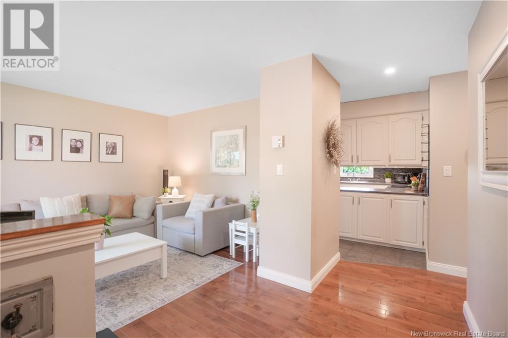 Property at 114 Moss Avenue image 5