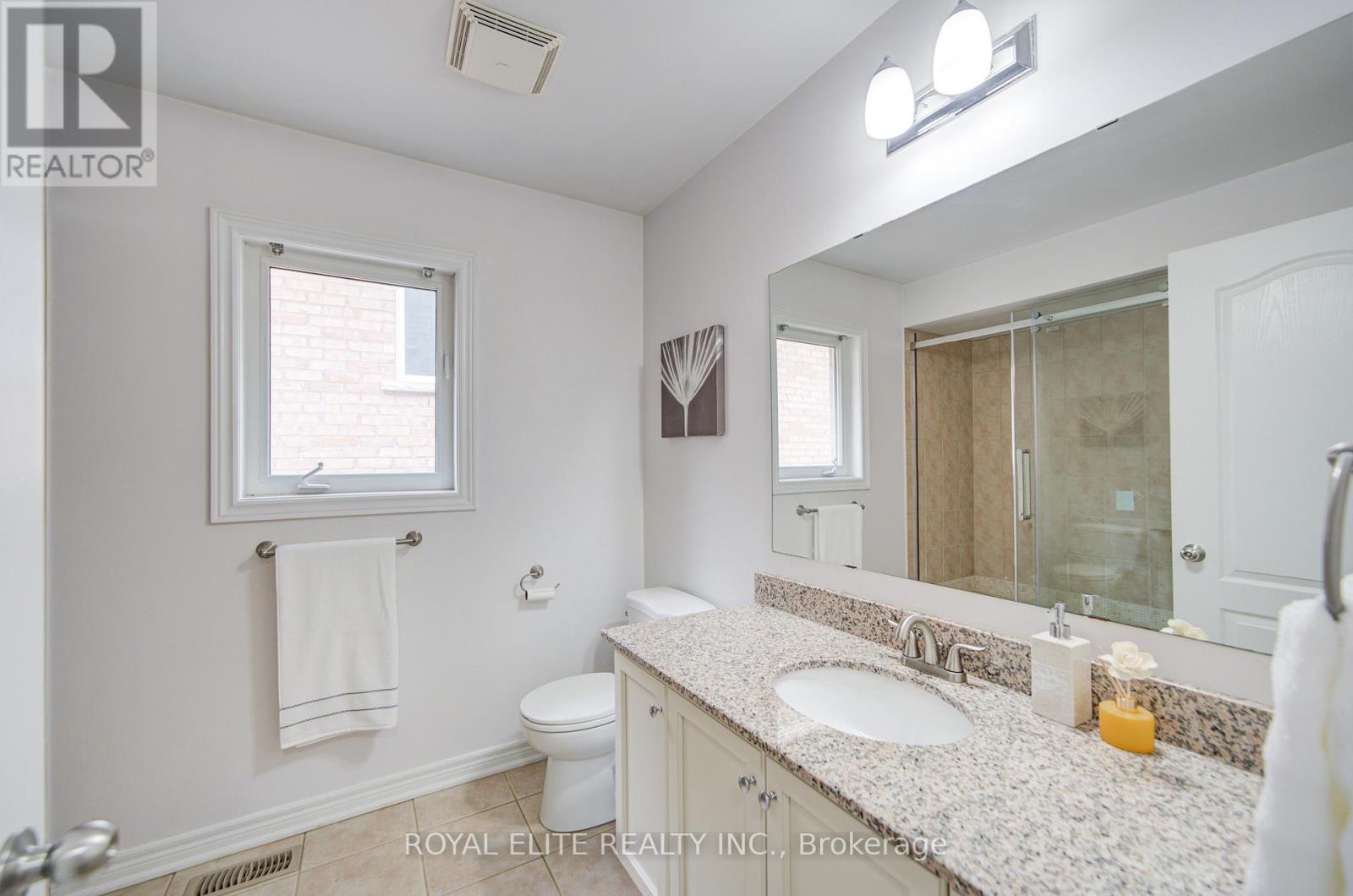 11 Amstel Avenue, Richmond Hill, Ontario  L4E 0P7 - Photo 35 - N12258283