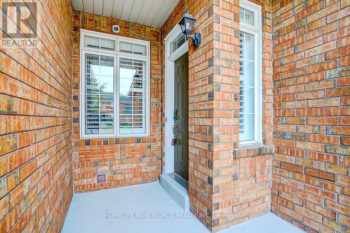 Property at 265 KIMONO CRESCENT image 3