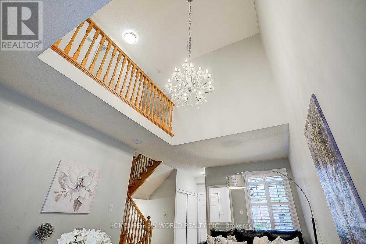 Property at 265 KIMONO CRESCENT image 5