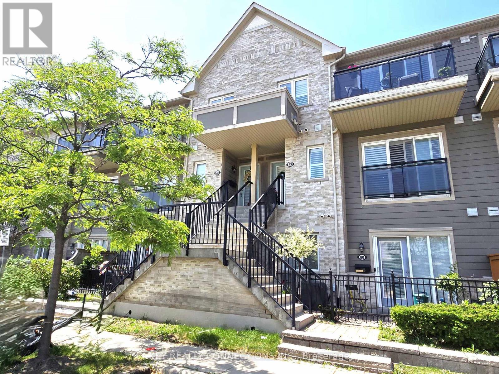 Property at 79 - 60 FAIRWOOD CIRCLE image 1