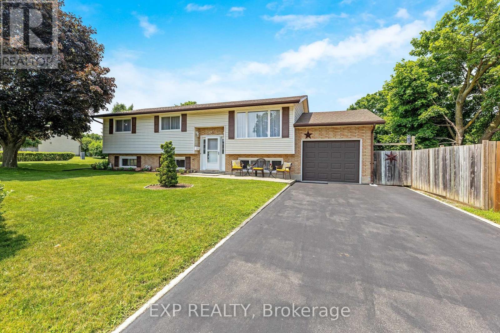 Property at 165 JOHANNA DRIVE image 1