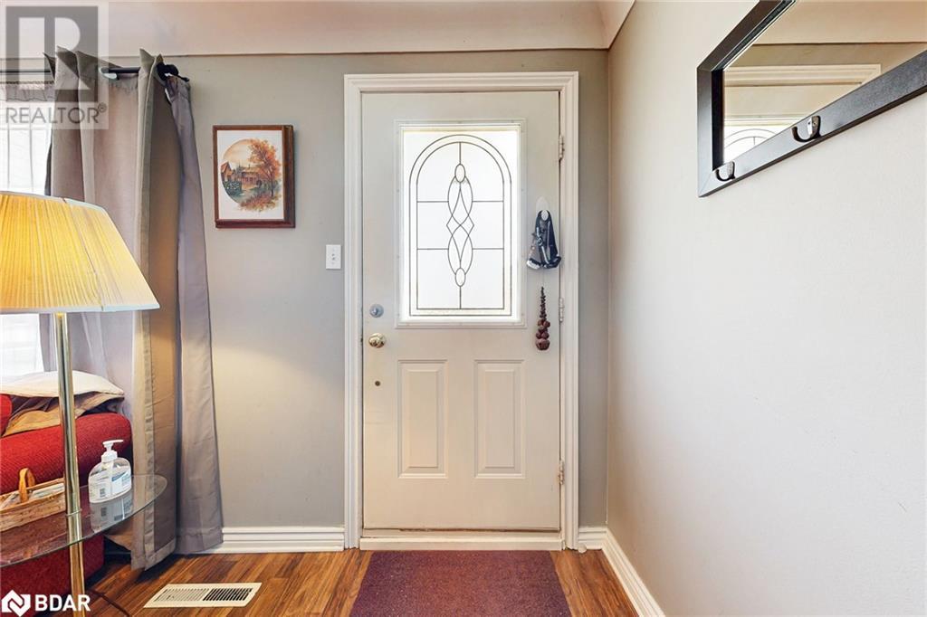 Property at 16 LINNWOOD Avenue Unit# A image 3