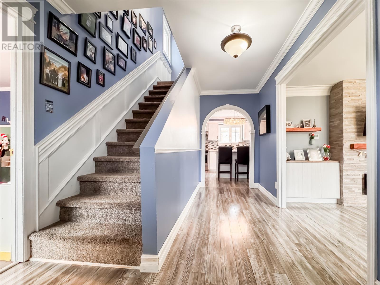 Property at 43 Greenhill Crescent image 3