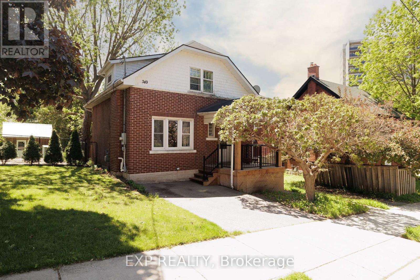 Property at 349 LUELLA STREET image 2