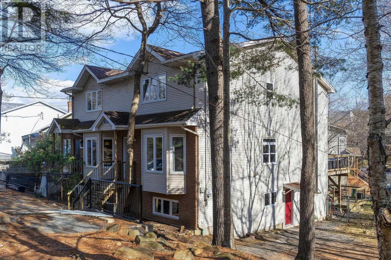 Property at 400 Crown Drive image 2
