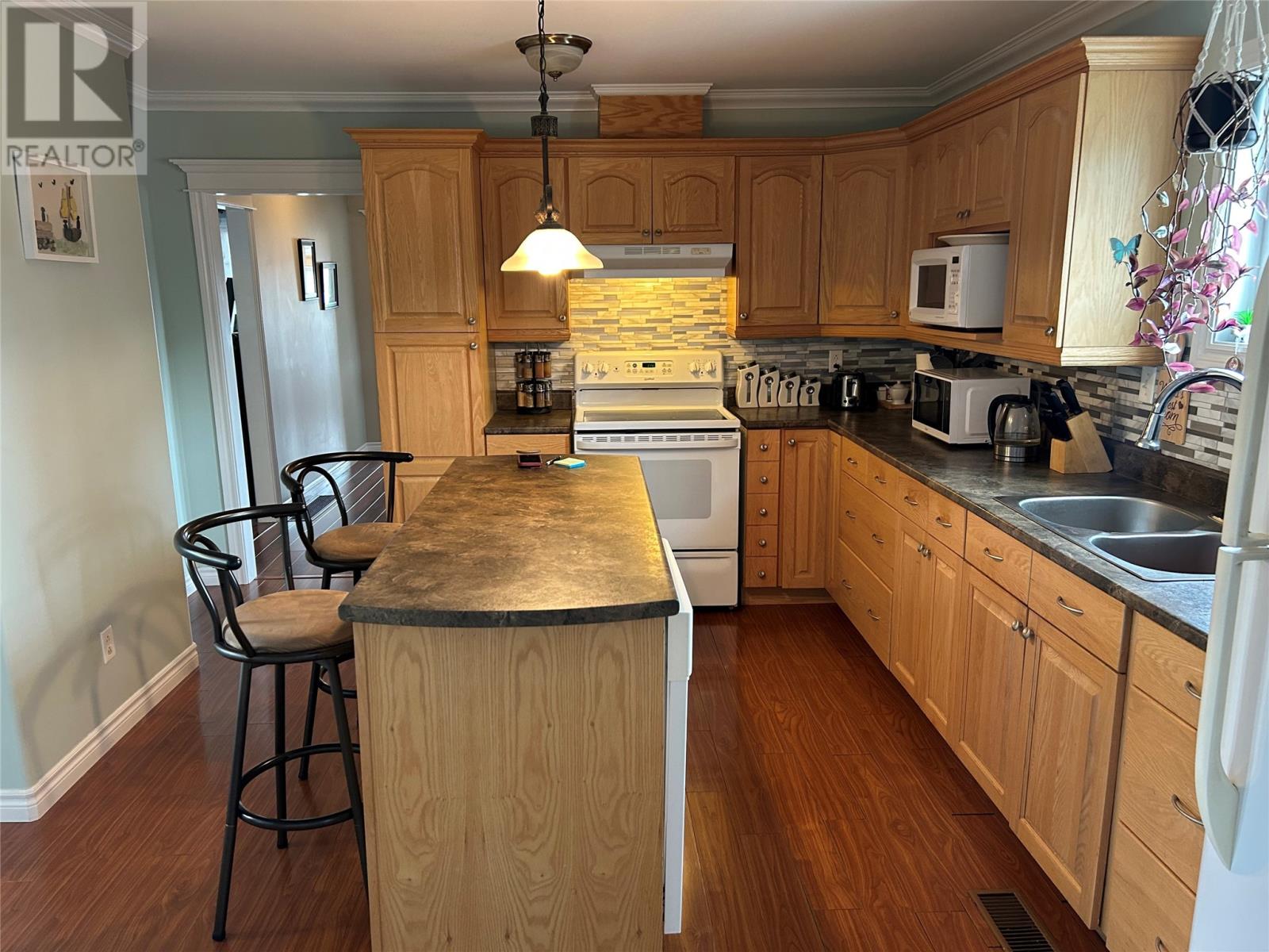 Property at 145 Main Street image 4