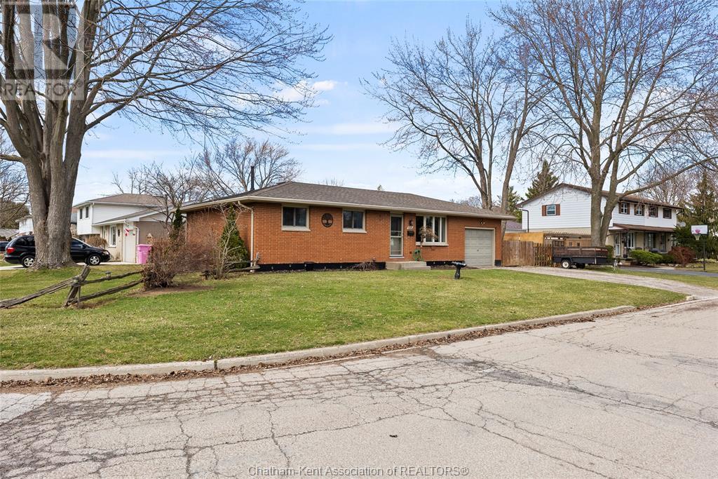 Property at 135 Berry STREET image 5
