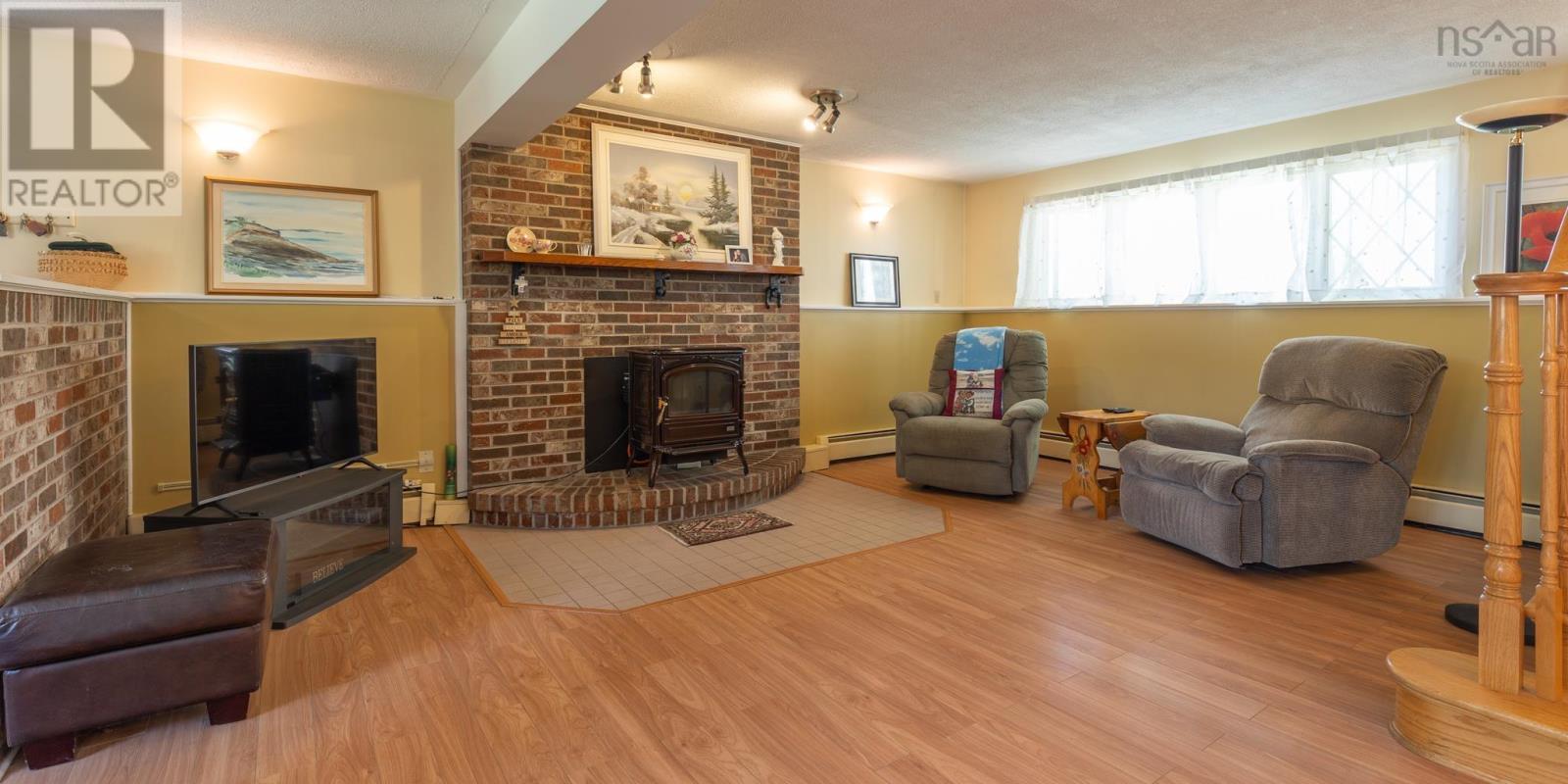 4 Harbourview Drive, Yarmouth, Nova Scotia  B5A 4C3 - Photo 31 - 202516380